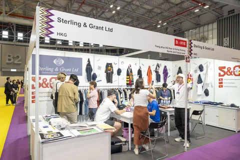 Apparel4.webp.480